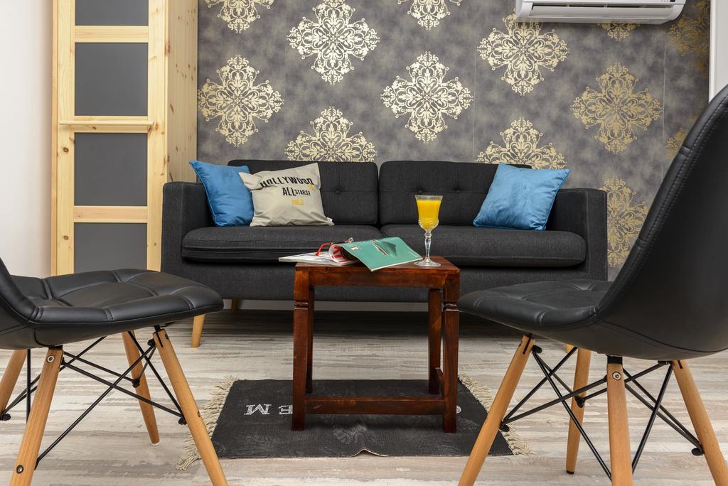 La Boheme Apartment *